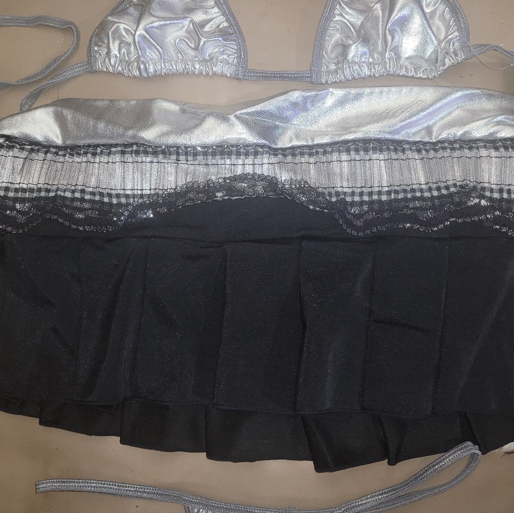 NWT Dreamgirl Sexy Lame Bikini Tri-Top, Thong, & Skirt Lingerie Stripper Set - Picture 7 of 12